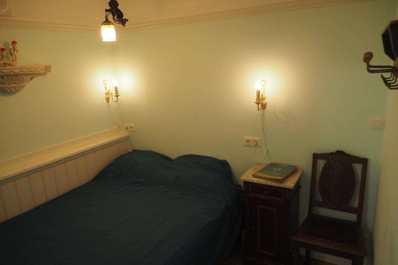 B&B Bureau Warmoesstraat Den Burg Eksteriør bilde